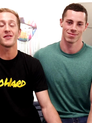 Twinks xxx pics - Liam Quinn & Micky Mallato Are Horny And Ready To FUCK!